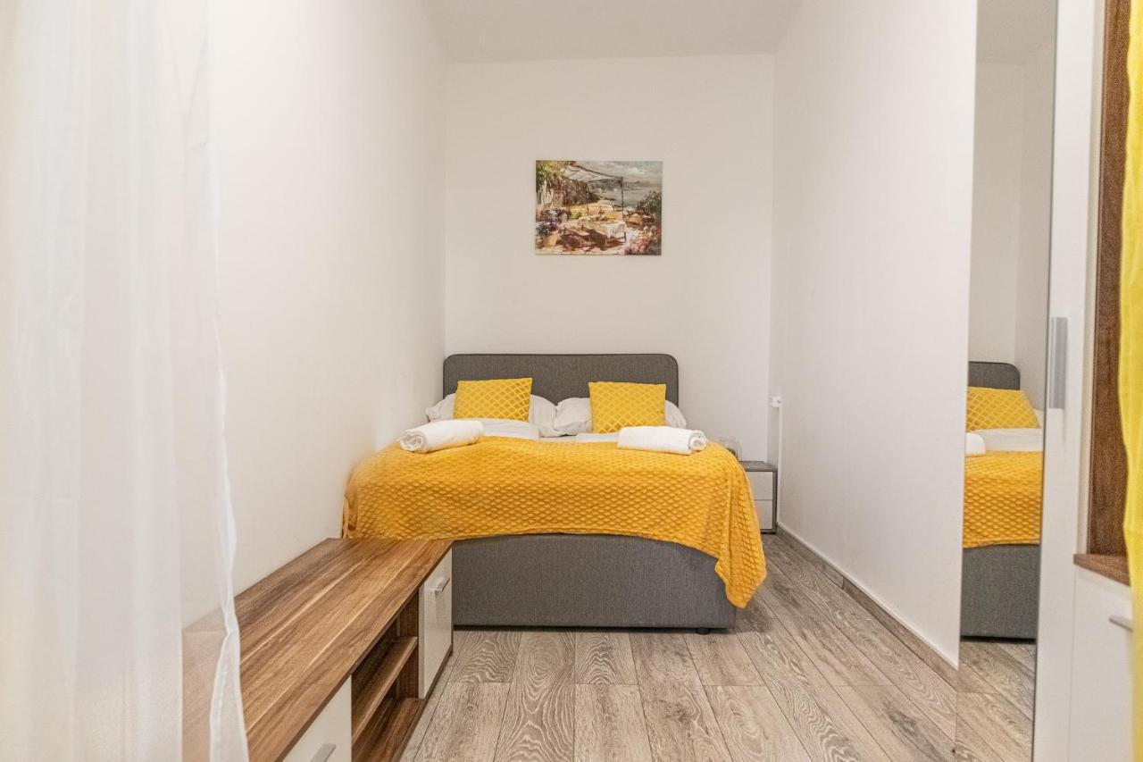 3 Standard Rooms Near Hauptbahnhof Вена Экстерьер фото