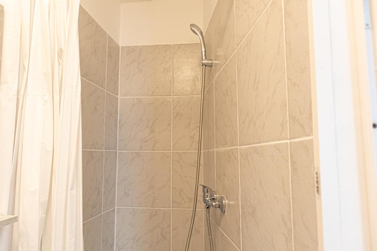 3 Standard Rooms Near Hauptbahnhof Вена Экстерьер фото